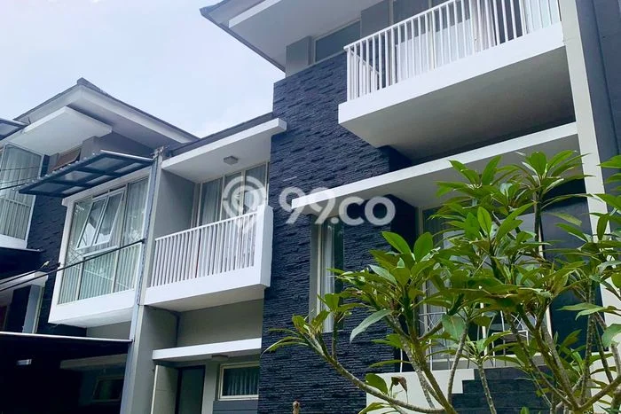 Rumah Luas Asri 3 KT Siap Pakai di Dago Bandung Rumah Luas Asri 3 KT Siap Pakai di Dago Bandung