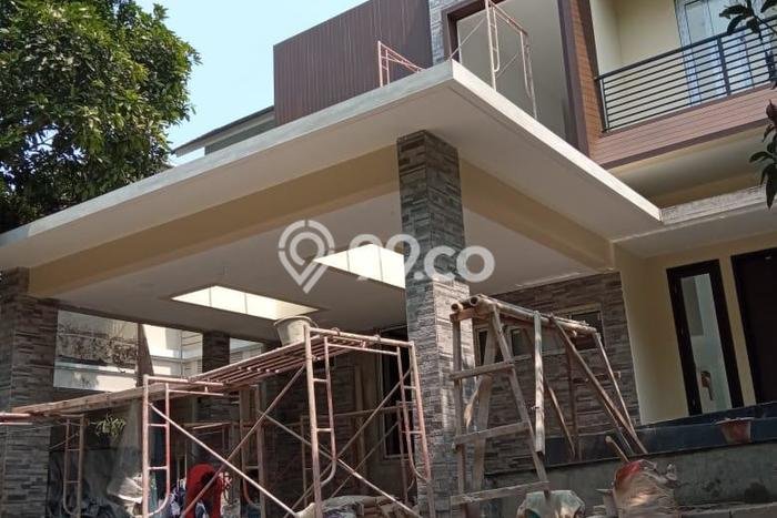 Jual Rumah Luas Elegan Dengan View Eksklusif di BSD, Tangerang Jual Rumah Luas Elegan Dengan View Eksklusif di BSD, Tangerang