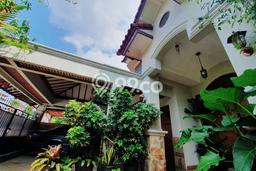 Rumah di Lebak Bulus, Jakarta Selatan, LT 446m² Bangunan 600m² Rumah di Lebak Bulus, Jakarta Selatan, LT 446m² Bangunan 600m²