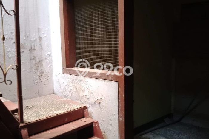 Jual Rumah Favorit Siap Huni LB 200m2 di Kenjeran, Surabaya Jual Rumah Favorit Siap Huni LB 200m2 di Kenjeran, Surabaya