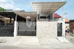 Rumah Minimalis di Kartosuro, Sukoharjo, LT 60m² Bangunan 99m² Rumah Minimalis di Kartosuro, Sukoharjo, LT 60m² Bangunan 99m²
