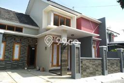 Dijual Rumah Strategis Bagus Punya 3 KT di Colomadu Solo SHM Dijual Rumah Strategis Bagus Punya 3 KT di Colomadu Solo SHM