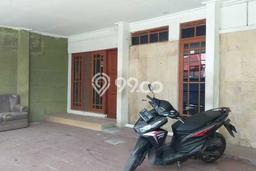 Rumah di Turangga, Bandung, LT 200m² LB 368m² Rumah di Turangga, Bandung, LT 200m² LB 368m²