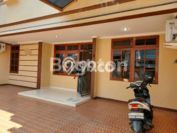 Sewa cepat rumah minimalis lokasi strategis 5 Kamar di Kelapa Gading, Jakarta Utara Sewa cepat rumah minimalis lokasi strategis 5 Kamar di Kelapa Gading, Jakarta Utara