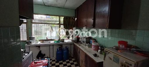 Hunian Mewah LB 200m2 Siap Huni Desain Elegan di Ciumbuleuit, Bandung Hunian Mewah LB 200m2 Siap Huni Desain Elegan di Ciumbuleuit, Bandung