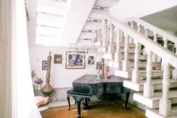 Rumah Luxury Modern Tanpa Renovasi di Kemang Jakarta Selatan Rumah Luxury Modern Tanpa Renovasi di Kemang Jakarta Selatan