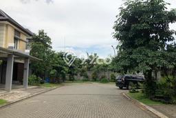 Rumah Luxury Modern Siap Huni di BSD Eminent Tangerang Rumah Luxury Modern Siap Huni di BSD Eminent Tangerang