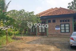 Lokasi strategis! Rumah siap pakai dikontrakkan di Anyer LB 300m2 Lokasi strategis! Rumah siap pakai dikontrakkan di Anyer LB 300m2