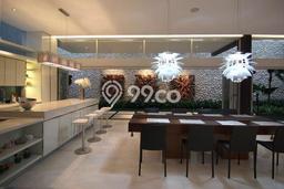 Rumah Mewah LB 1100m2 Siap Pakai Desain Elegan di Gading Serpong, Tangerang Rumah Mewah LB 1100m2 Siap Pakai Desain Elegan di Gading Serpong, Tangerang