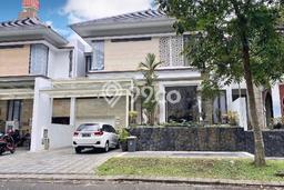 Siap Huni Rumah Mewah 4 Kamar di Lowokwaru Dekat ke Mana Pun Siap Huni Rumah Mewah 4 Kamar di Lowokwaru Dekat ke Mana Pun