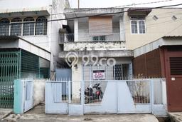 INVESTASI TEPAT! Rumah di Medan Area, LT 151m² Bangunan 182m² INVESTASI TEPAT! Rumah di Medan Area, LT 151m² Bangunan 182m²