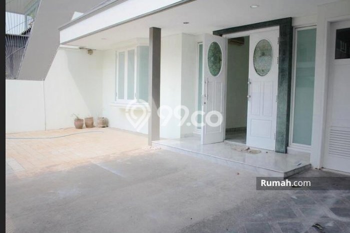 Disewakan! Rumah 3 Kamar Tidur &
3 Kamar Mandi di Intercon, Jakarta Barat Disewakan! Rumah 3 Kamar Tidur &
3 Kamar Mandi di Intercon, Jakarta Barat