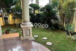 SPECIAL OFFER! Rumah Asri area Taman Palem, Luas 260m² Bangunan 300m² SPECIAL OFFER! Rumah Asri area Taman Palem, Luas 260m² Bangunan 300m²