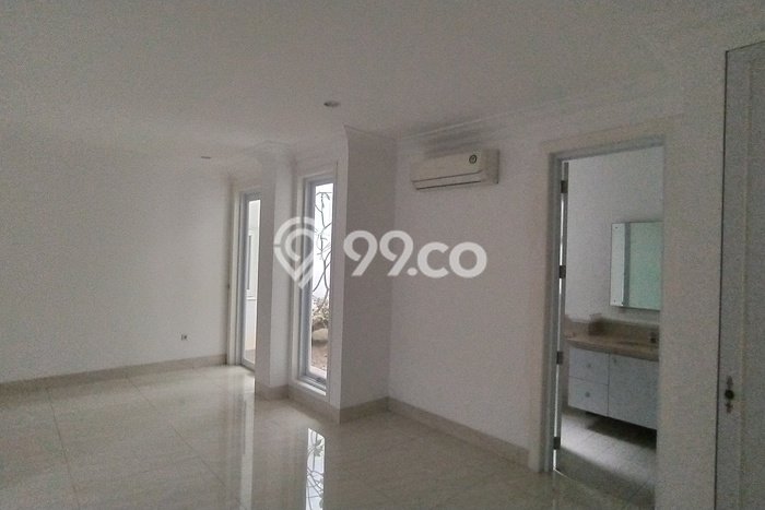 Jarang Ada! Rumah Sewa 4 Kamar Bagus Siap Huni Kemang Jarang Ada! Rumah Sewa 4 Kamar Bagus Siap Huni Kemang