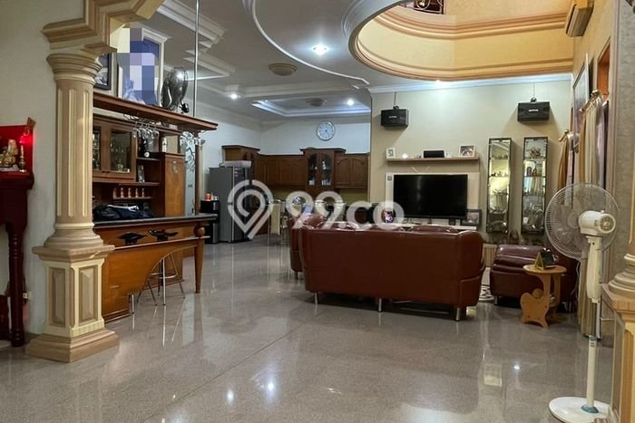 Jual Rumah Mewah Elegan Dengan View Cantik di Cengkareng Barat, Jakarta Barat Jual Rumah Mewah Elegan Dengan View Cantik di Cengkareng Barat, Jakarta Barat