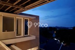 Rumah Elit Modern Tanpa Renovasi di Bukit Sari Semarang Rumah Elit Modern Tanpa Renovasi di Bukit Sari Semarang