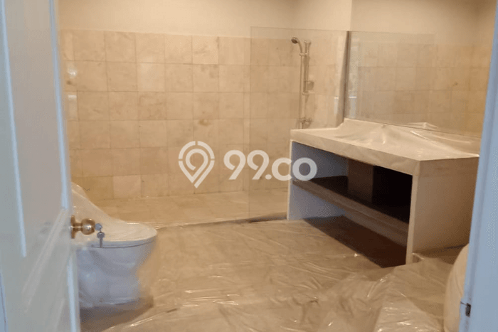 Rumah Luxury Modern Tanpa Renovasi di Intercon Jakarta Barat Rumah Luxury Modern Tanpa Renovasi di Intercon Jakarta Barat