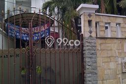 For Sale Rumah Mewah Exclusive di Kembangan, Jakarta Barat For Sale Rumah Mewah Exclusive di Kembangan, Jakarta Barat