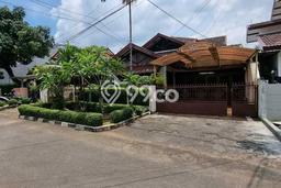 Rumah Elit Modern Tanpa Renovasi di Pejaten Jakarta Selatan Rumah Elit Modern Tanpa Renovasi di Pejaten Jakarta Selatan
