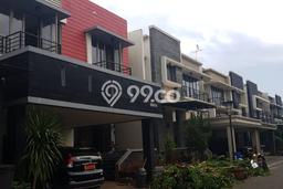 Rumah Elit LB 325m2 Siap Pakai Desain Elegan di Raffles Hills, Jakarta Timur Rumah Elit LB 325m2 Siap Pakai Desain Elegan di Raffles Hills, Jakarta Timur