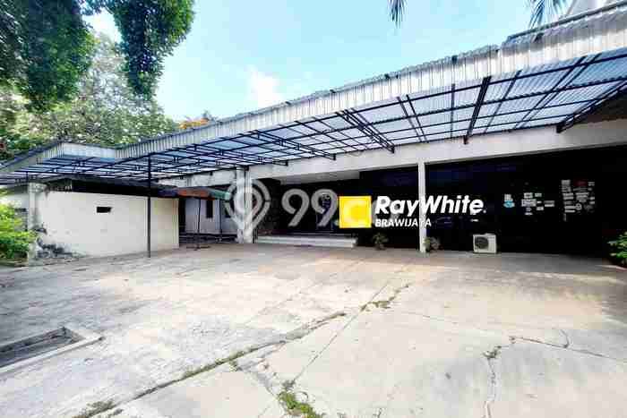 Dijual Rumah Premium dengan Fasilitas Sekitar Komplit di Menteng, Jakarta Pusat Dijual Rumah Premium dengan Fasilitas Sekitar Komplit di Menteng, Jakarta Pusat