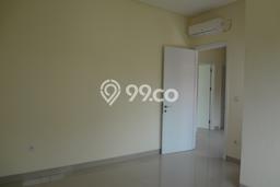 Rumah sewa siap pakai 4 Kamar Tidur di Green Lake City, Jakarta Barat Rumah sewa siap pakai 4 Kamar Tidur di Green Lake City, Jakarta Barat