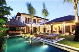 Hunian Super Elit dengan Akses Paling Strategis di Seminyak, Badung Hunian Super Elit dengan Akses Paling Strategis di Seminyak, Badung