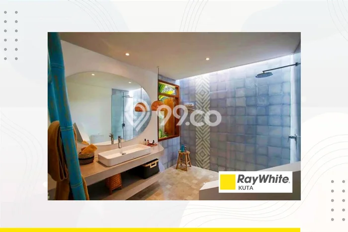 Rumah Elit LB 250m2 Siap Huni Desain Elegan di Umalas, Badung Rumah Elit LB 250m2 Siap Huni Desain Elegan di Umalas, Badung