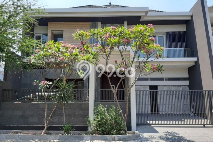 Rumah Eksklusif Dijual LT 450m2 di Sukolilo, Surabaya Rumah Eksklusif Dijual LT 450m2 di Sukolilo, Surabaya