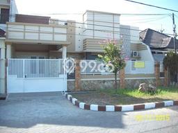 Jual Rumah Strategis Bagus Punya 4 KT di Waru Sidoarjo - Jual Rumah Strategis Bagus Punya 4 KT di Waru Sidoarjo -