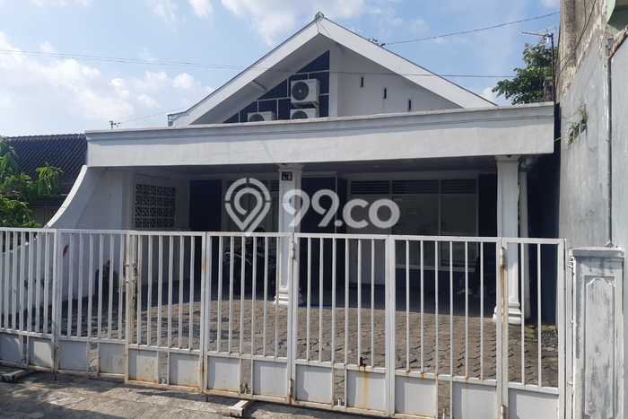 Rumah Minimalis di Badran, Surakarta, LT 261m2m² Bangunan 120m2m² Rumah Minimalis di Badran, Surakarta, LT 261m2m² Bangunan 120m2m²