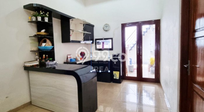 Kesempatan Langka Memiliki Rumah 3 KT 2 KM di Pusat Kota Jebres, Surakarta Kesempatan Langka Memiliki Rumah 3 KT 2 KM di Pusat Kota Jebres, Surakarta