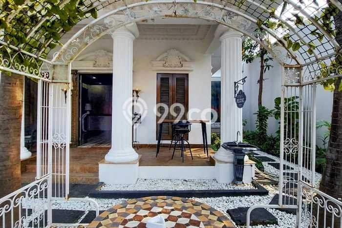 For Sale Rumah Mewah Exclusive di Menteng, Jakarta Pusat For Sale Rumah Mewah Exclusive di Menteng, Jakarta Pusat