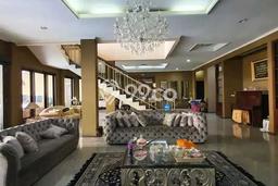 Rumah Luxury Modern Tanpa Renovasi di Veteran Jakarta Selatan Rumah Luxury Modern Tanpa Renovasi di Veteran Jakarta Selatan