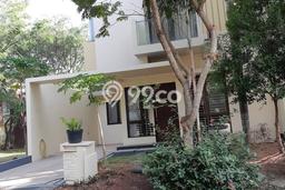 For Sale! Premium House LT 162m2 Desain Elegan di BSD Foresta For Sale! Premium House LT 162m2 Desain Elegan di BSD Foresta