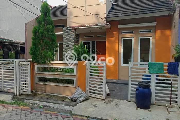 Rumah Strategis Harga Rugi di Karawaci Rumah Strategis Harga Rugi di Karawaci