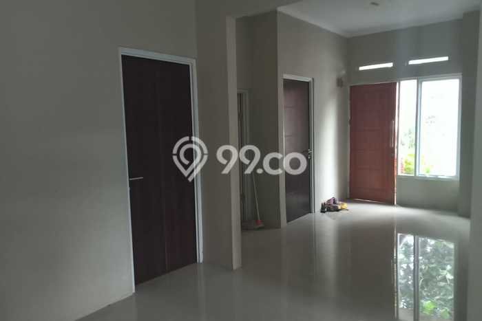 Rumah Strategis Harga Rugi di Karawaci Rumah Strategis Harga Rugi di Karawaci