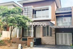 Ready to Use! Premium House LT 204m2 Desain Modern di Bintaro Ready to Use! Premium House LT 204m2 Desain Modern di Bintaro