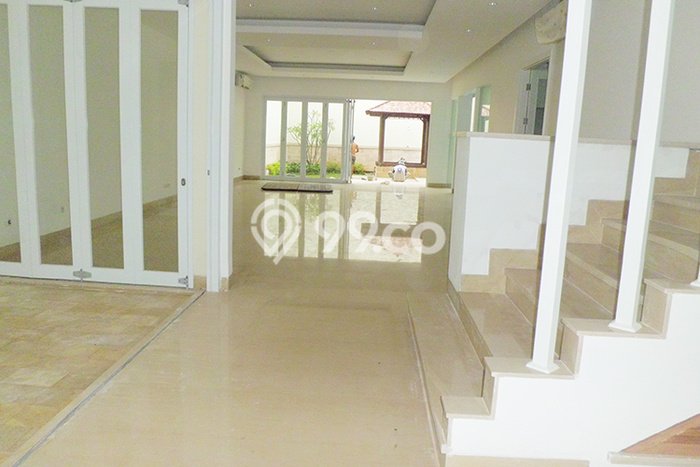 Disewakan! Rumah 4 Kamar Tidur &
4 Kamar Mandi di Pejaten, Jakarta Selatan Disewakan! Rumah 4 Kamar Tidur &
4 Kamar Mandi di Pejaten, Jakarta Selatan