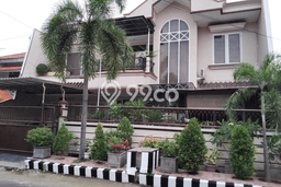 Hunian Mewah Dijual LT 300m2 di Rungkut, Surabaya Hunian Mewah Dijual LT 300m2 di Rungkut, Surabaya