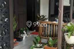 Jual Rumah Favorit Siap Huni LB 180m2 di Cinere, Depok Jual Rumah Favorit Siap Huni LB 180m2 di Cinere, Depok