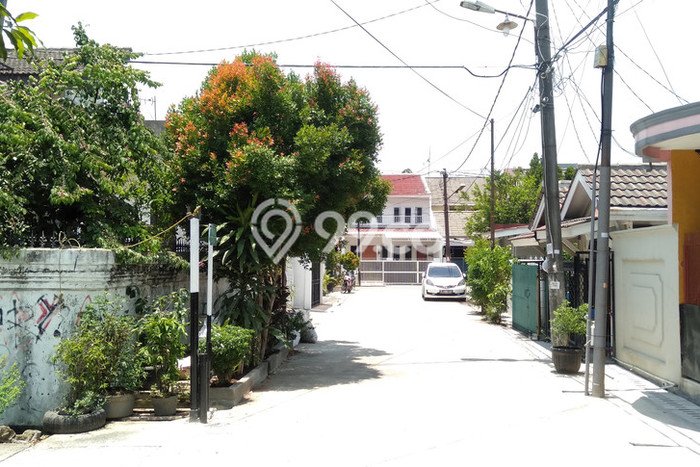 Rumah Luas Asri 4 KT Siap Huni di Batu Ceper Tangerang Rumah Luas Asri 4 KT Siap Huni di Batu Ceper Tangerang