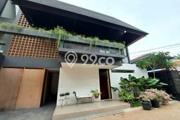 Rumah Elit Modern Tanpa Renovasi di Ampera Jakarta Selatan Rumah Elit Modern Tanpa Renovasi di Ampera Jakarta Selatan