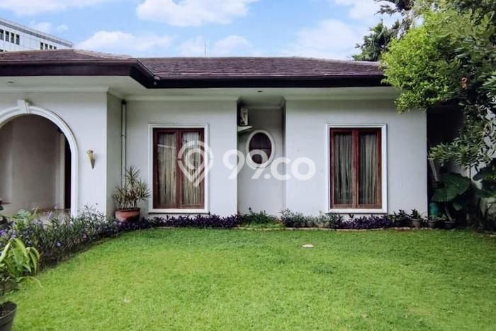 Jual Rumah Mewah Elegan Dengan View Eksklusif di Ampera, Jakarta Selatan Jual Rumah Mewah Elegan Dengan View Eksklusif di Ampera, Jakarta Selatan
