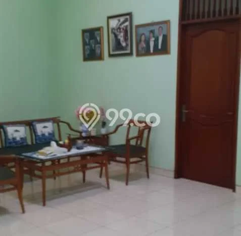 Dijual Rumah Luas Elegan Dengan View Cantik di Taman Meruya, Jakarta Barat Dijual Rumah Luas Elegan Dengan View Cantik di Taman Meruya, Jakarta Barat