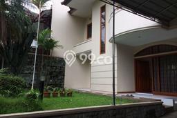 Disewakan! Rumah 4 Kamar Tidur &
3 Kamar Mandi di Setra Sari, Bandung Disewakan! Rumah 4 Kamar Tidur &
3 Kamar Mandi di Setra Sari, Bandung