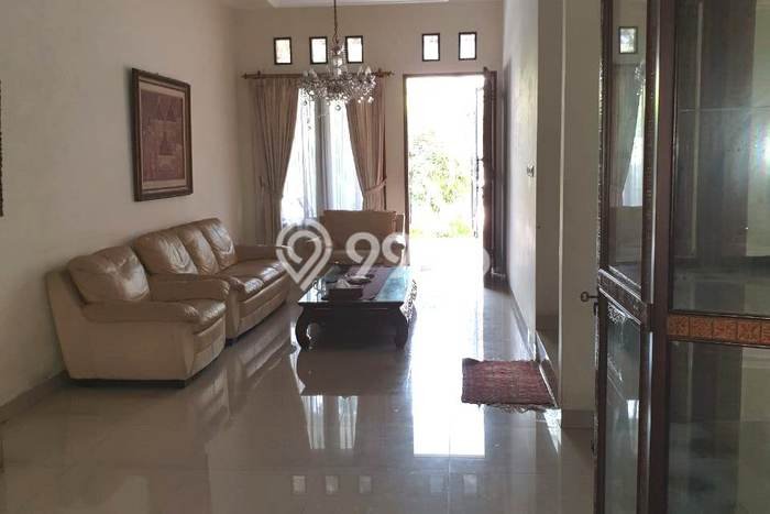 Dijual Rumah Premium dengan Fasilitas Sekitar Komplit di Cinere, Depok Dijual Rumah Premium dengan Fasilitas Sekitar Komplit di Cinere, Depok