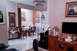 Ready to Use! Luxury House LT 312m2 Desain Elegan di Bintaro Ready to Use! Luxury House LT 312m2 Desain Elegan di Bintaro
