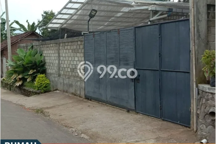 Dijual Rumah 2 Kamar Lokasi Strategis Nyaman dan Strategis di Patrang Dijual Rumah 2 Kamar Lokasi Strategis Nyaman dan Strategis di Patrang