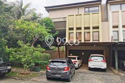 RUMAH SIAP HUNI FASILITAS KOLAM RENANG
DE PARK CLUSTER DE BRASSIA
RUMAH SIAP HUNI FASILITAS KOLAM RENANG
DE PARK CLUSTER DE BRASSIA